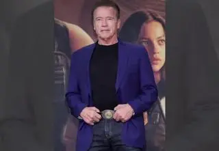 Arnold Schwarzenegger miał wypadek samochodowy. Zdjęcia ze zdarzenia obiegły sieć 
