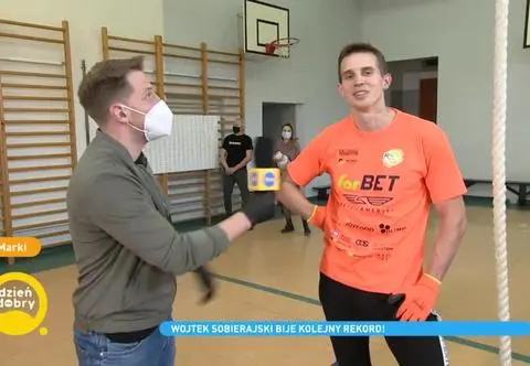 Wojciech Sobierajski pobił rekord wspinaczki na linie