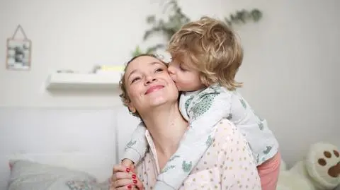 Czy można mieć za bliską relacje emocjonalną z dzieckiem?