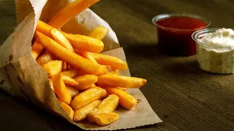 Nastolatek stracił wzrok przez frytki i chipsy