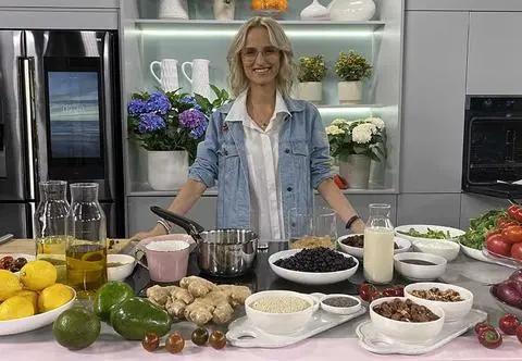 Dieta dla zdrowych kości. Przepisy i składniki na dania warzywne i rybne