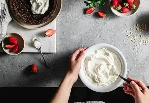Energetyczny bowl śniadaniowy. Po nim z pewnością nie będziesz podjadać