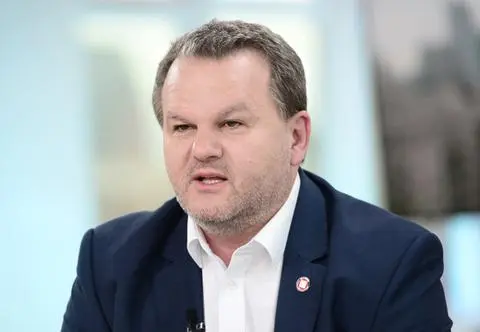 Dieta z pudelek. Co faktycznie się w nich znajduje?