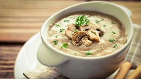 Zupa pieczarkowa – z makaronem, ziemniakami | Dzień Dobry TVN