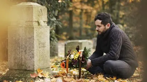 Etapy żałoby – kiedy warto poprosić o pomoc? I Dzień Dobry TVN