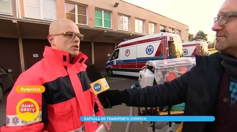 Epidemia koronawirusa. Pogotowie z Bydgoszczy przygotowało kapsułę do transportu chorych