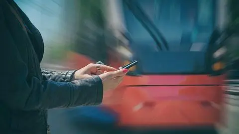 Motorniczy ze Szczecina nagrywa przerażające zachowania pieszych, a filmy umieszcza w sieci
