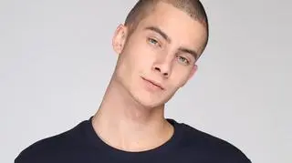 Adam Boguta z "Top Model" pomógł bezdomnemu mężczyźnie. "Żyjemy w złotej bańce"