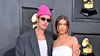 Trend na róż, czyli gwiazdy podczas gali rozdania nagród Grammy. Kim warto się zainspirować?
