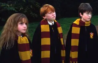 kadr z filmu "Harry Potter i Kamień Filozoficzny"