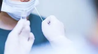 Koronawirus w Polsce - bariera 100 tysięcy zgonów została przekroczona