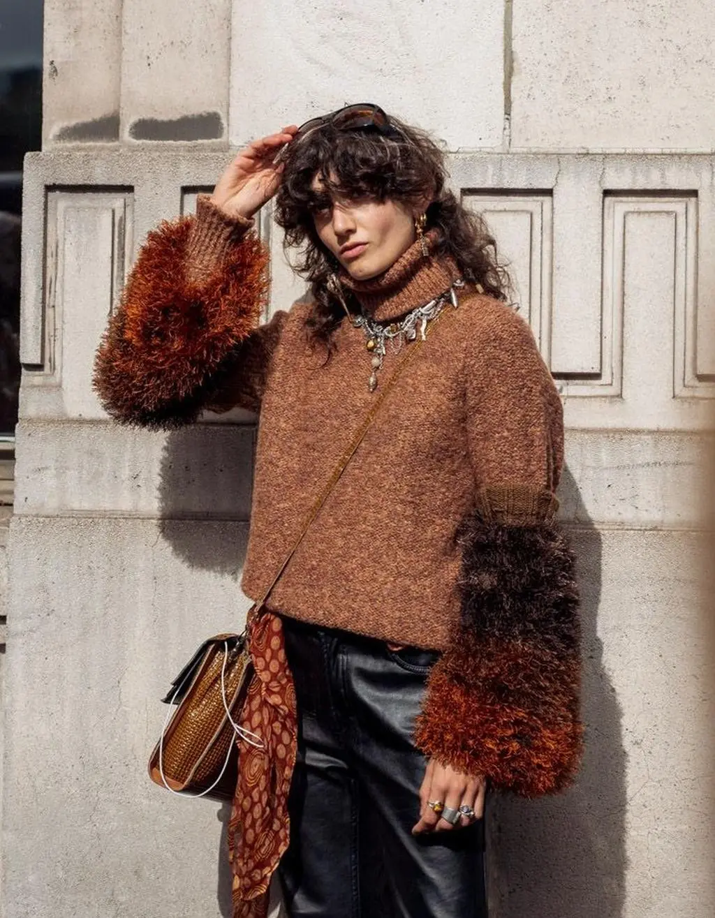 Street style na ulicach Paryża 2021