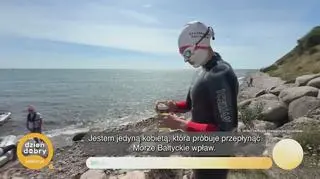 Wpław przez Bałtyk - 115 km, 58 godzin i 500 tyś. zł - napisy