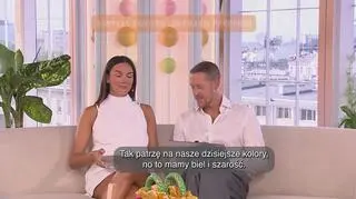Urzędniczka, która pokochała kolor – napisy