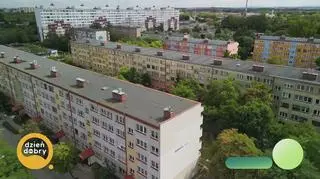 Jedyny taki rowerzysta wśród listonoszy – napisy