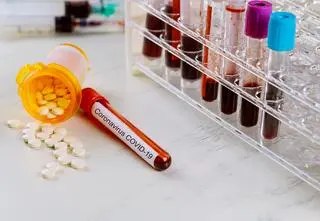 Doustny lek na COVID-19