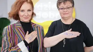 "Osoba, która doświadczyła przemocy, czuje się winna". Ewelina Flinta i Niebieska Linia ruszają z pomocą