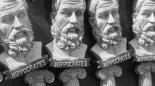Twarz Hipokratesa, czyli symptomy zapowiadające śmierć. Co możemy wyczytać z naszego wyglądu?