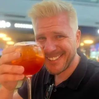 Filip Chajzer zaskoczył nową fryzurą