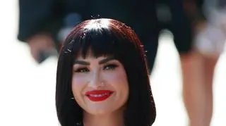 Demi Lovato znów nazywa siebie kobietą. "Nie czułam się do końca jak kobieta. Nie czułam się też jak mężczyzna."