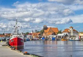 Atrakcje turystyczne na Helu – co oferuje miasto Hel i okolice?