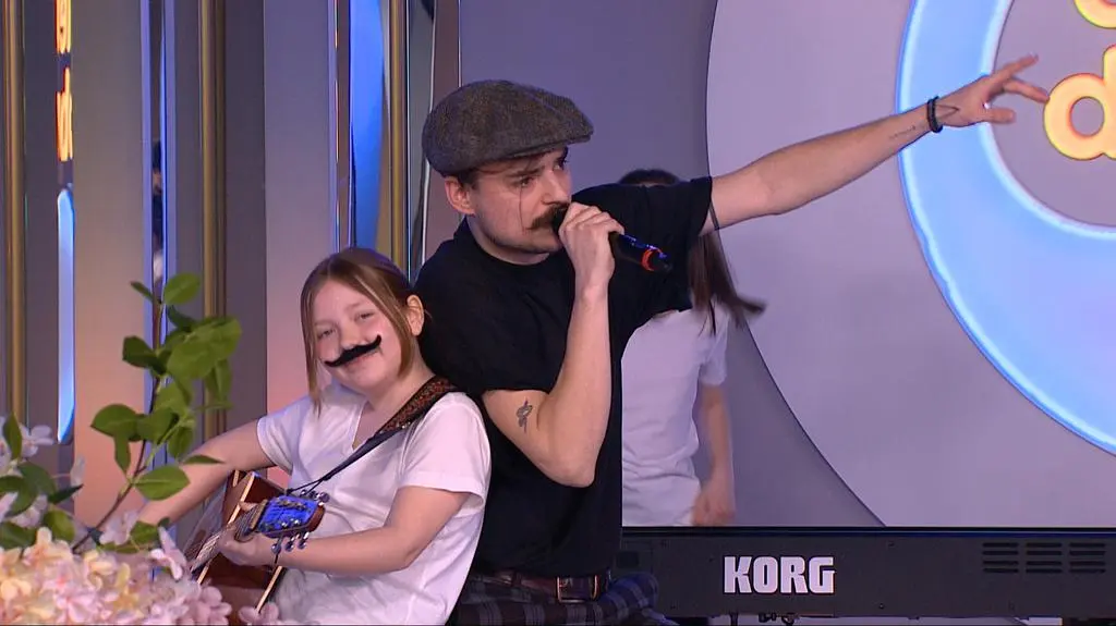 Wiktor Dyduła na scenie Dzień Dobry TVN