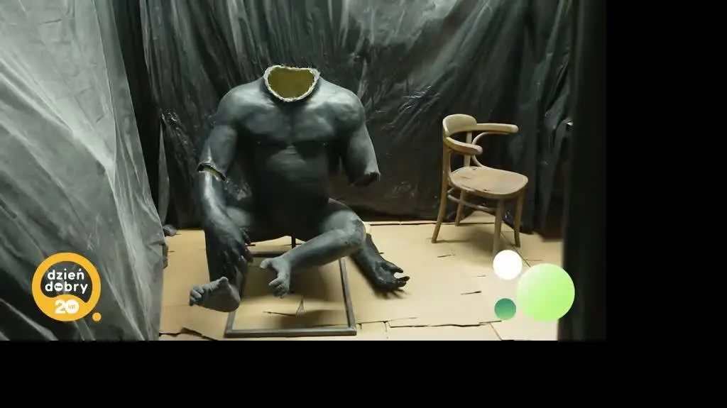 DD_20250909_Paleoartysci_rep_napisy