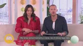 Forma na lato czy na lata? – napisy