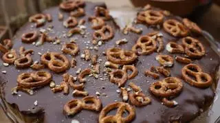 Pretzel Scotcheroos