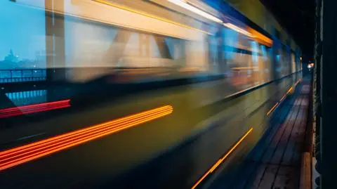 Uszkodzony fragment torowiska