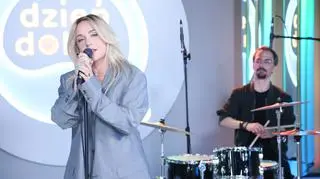 Paula Roma w piosence "Śmiało". "Naszpikowany emocjami tekst"