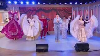 Bogdan Trojanek & Terne Roma w piosence “Cygańskie złoto” 