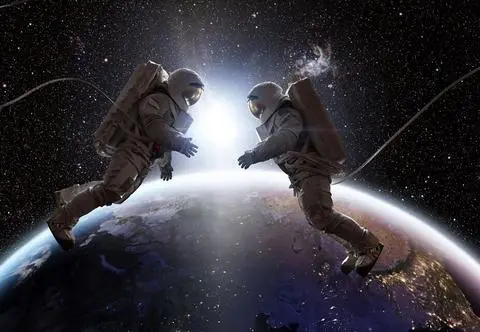 Lot Polaka w Kosmos został odwołany. Co stoi za tą decyzją?  