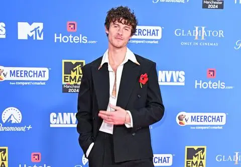 Shawn Mendes wystąpi w Polsce. O której wokalista pojawi się na scenie w Krakowie?  