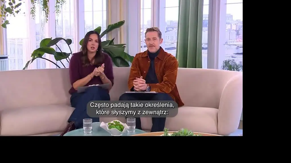 DD_20251104_Ucieczkizm_napisy