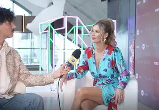 Joanna Krupa radzi, jak zrobić idealne zdjęcie na wakacjach. "Mam swój ulubiony profil"