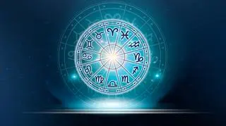 Horoskop dzienny na środę, 12 lutego dla Strzelców, Koziorożców, Wodników i Ryb. Ten znak zodiaku straci kontrolę