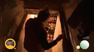 Naciągali seniorów “na garnki”. Dziś “na piece” - napisy