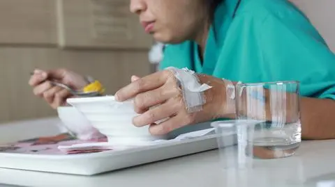 Pilotaż programu "Dobry posiłek w szpitalu" przedłużony