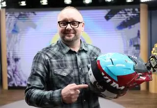 Zimowa wyprawa motocyklem na Alaskę. "Nie lubię, kiedy jest łatwo"