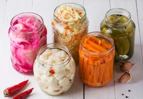Jak wzmacniać odporność jesienią? Postaw na naturalne prebiotyki