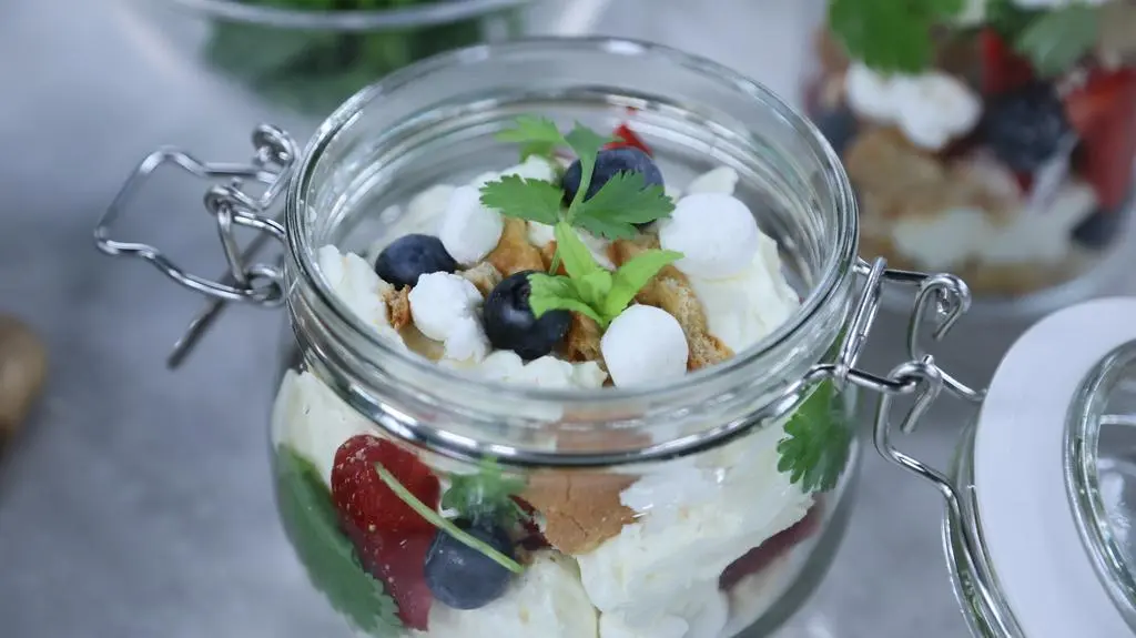 Eton mess