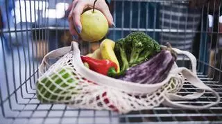 Ceny warzyw i owoców ciągle rosną. Część sklepów w Europie zdecydowała się na wprowadzenie limitów sprzedaży
