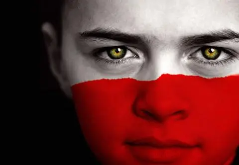 Patriotyzm XXI wieku. "Możemy go porównać do relacji z partnerką lub partnerem w związku"