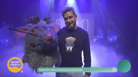 Bartek Jędrzejak jako mysz w balecie "Dziadek do orzechów" 