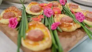 Biała kiełbasa w cieście francuskim Szymona Czerwińskiego