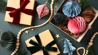 Bombki z papieru DIY - zobacz, jak je wykonać