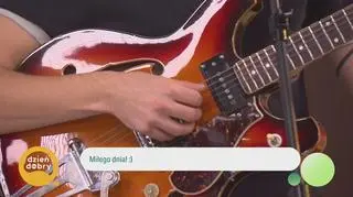 Wiktor Dyduła w utworze “Tak jak tutaj stoję” 