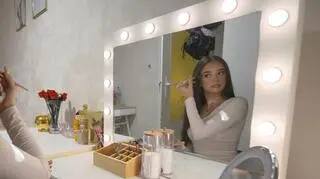 Dlaczego coraz młodsze dziewczyny chcą się malować? "Na wszystko jest czas"