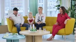 Ma 5 lat, pomaga tacie w garażu i jeździ na motocyklu